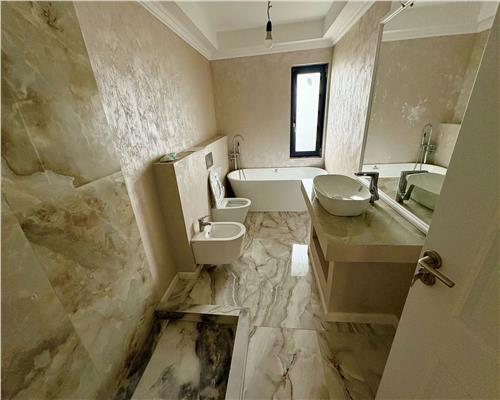 Casa Individuala Visan, 5 camere, 2 bai, beci, intabulat?  168.000 euro