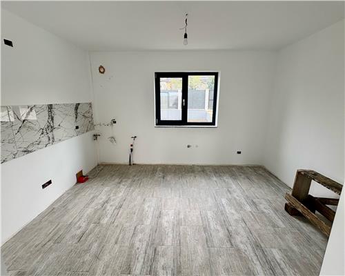 Casa Individuala Visan, 5 camere,  2 bai, 475mp teren  185.000 euro