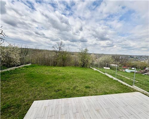 Casa Individuala Visan, 5 camere,  2 bai, 475mp teren  185.000 euro
