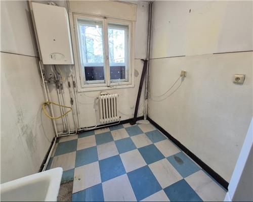 Podu Ros, bl fara risc, Apt 3 cam., etaj 1, 104.000 EURO NEG