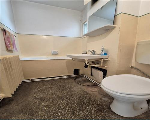 Podu Ros, bl fara risc, Apt 3 cam., etaj 1, 104.000 EURO NEG