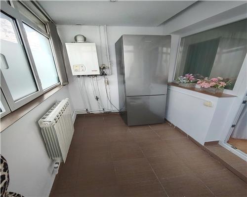 Apart. 1 cam.D, 36mp, mobutilat, Galata, 65.000 EURO NEG
