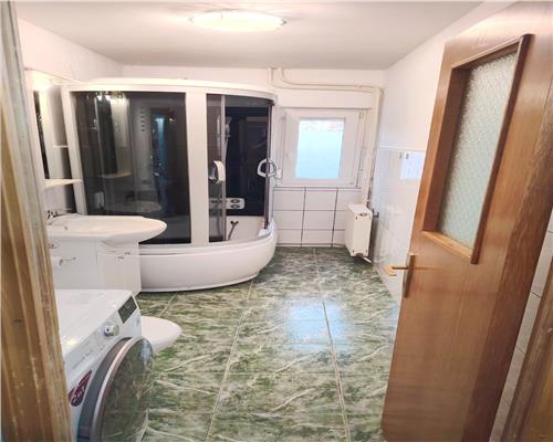 Apart. 1 cam.D, 36mp, mobutilat, Galata, 65.000 EURO NEG