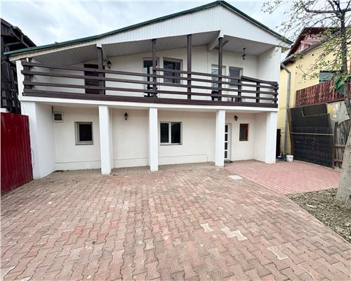 Casa pentru Birouri, zona Pod Bucium, 200mp teren, 4 locuri parcare si curte - 135.000 euro