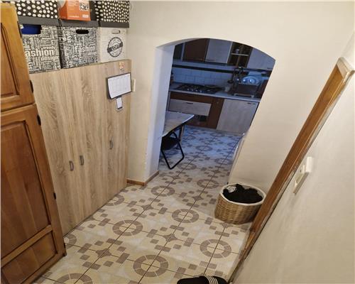 Apart. 2 cam. D, 50mp, Pacurari, etaj 2, 79.800 EURO NEG