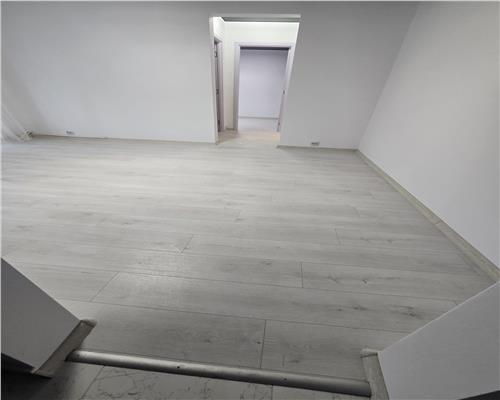 Cantemir, bl.fara risc, apt.2 cam, etaj 1, 54mp, 95.500 EURO NEG