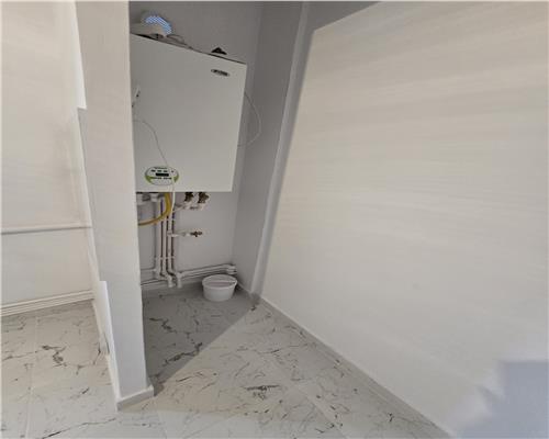 Cantemir, bl.fara risc, apt.2 cam, etaj 1, 54mp, 95.500 EURO NEG