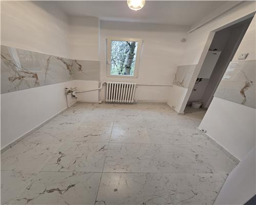 Cantemir, bl.fara risc, apt.2 cam, etaj 1, 54mp, 95.500 EURO NEG