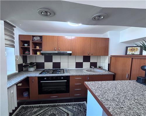Podu Ros, Apart. 3 cam, renovat, mobilatutilat, 105.000 EURO NEG
