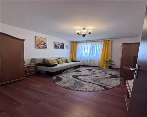 Podu Ros, Apart. 3 cam, renovat, mobilatutilat, 105.000 EURO NEG