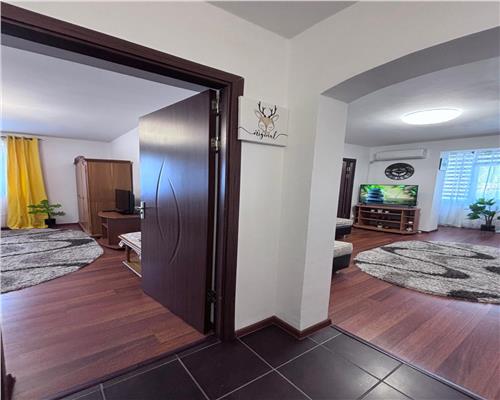 Podu Ros, Apart. 3 cam, renovat, mobilatutilat, 105.000 EURO NEG