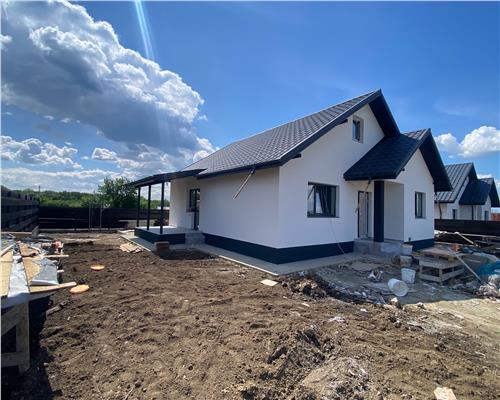 Casa Miroslava Ciurbesti, placa de beton, CANALIZARE!