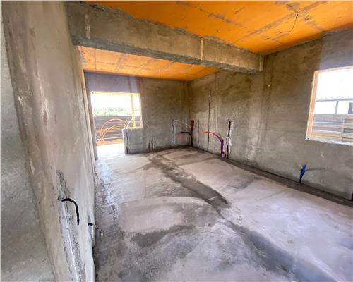 Casa Miroslava Ciurbesti, placa de beton, CANALIZARE!