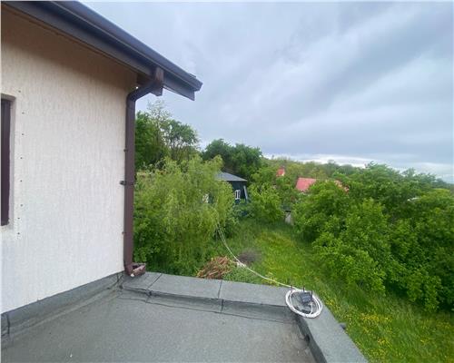 Casa 4 camere Zona Miroslava  Bratuleni + 686 mp teren