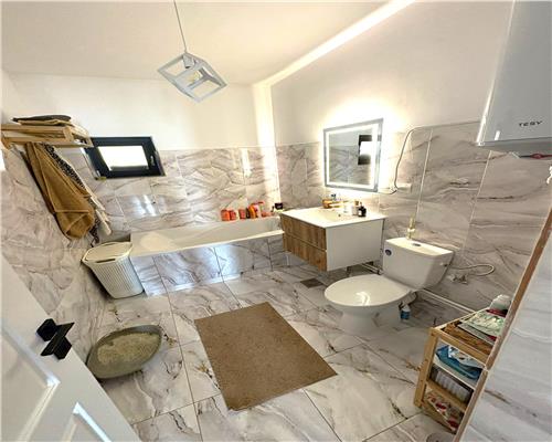 Casa de vanzare in zona Tomesti + 944 mp teren , MOBILATA/UTILATA 150.000 euro