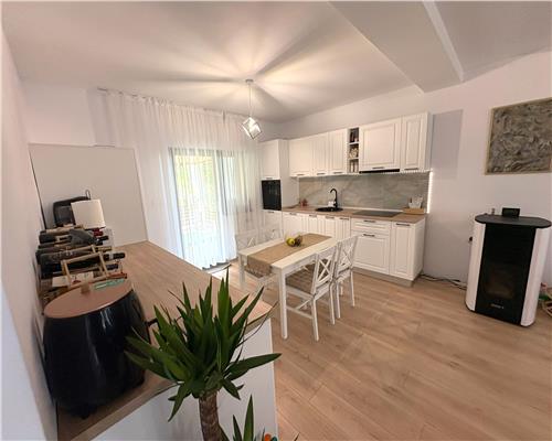 Casa de vanzare in zona Tomesti + 944 mp teren , MOBILATA/UTILATA 150.000 euro