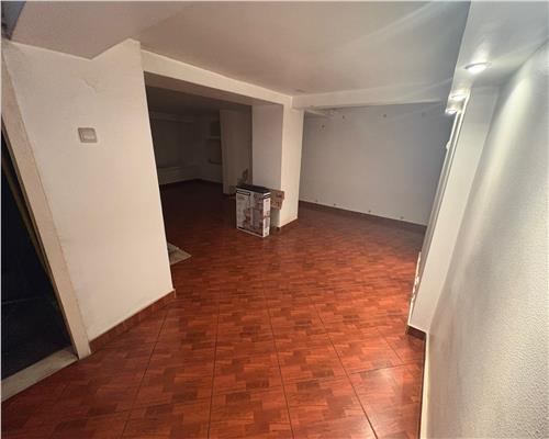 Casa unica, pozitie ultracentrala, 5 minute pana la Mitropolie