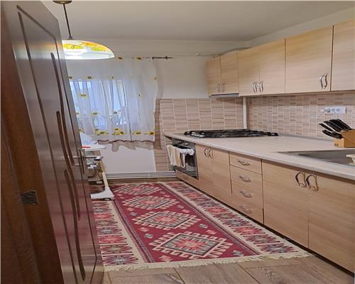 NicolinaLidl, bl. 1981, Apt. 2cam. D, renovat, mobutilat, 89.500 EURO NEG