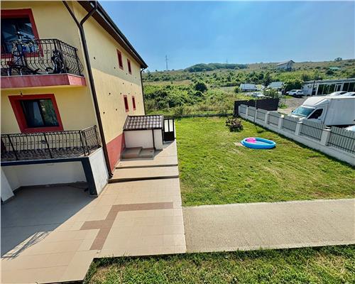 Oferta unica! Bloc cu 8 apartamente, 1000mp teren, anexe si locuri parcare, zona Bucium  950.000 euro