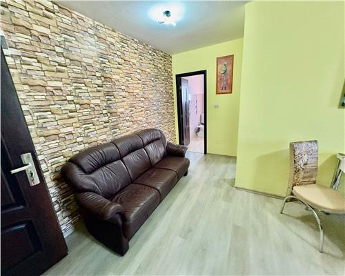Oferta unica! Bloc cu 8 apartamente, 1000mp teren, anexe si locuri parcare, zona Bucium  950.000 euro